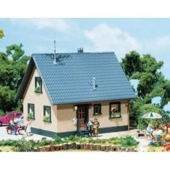 Alternative view of Faller H0 Einfamilienhaus